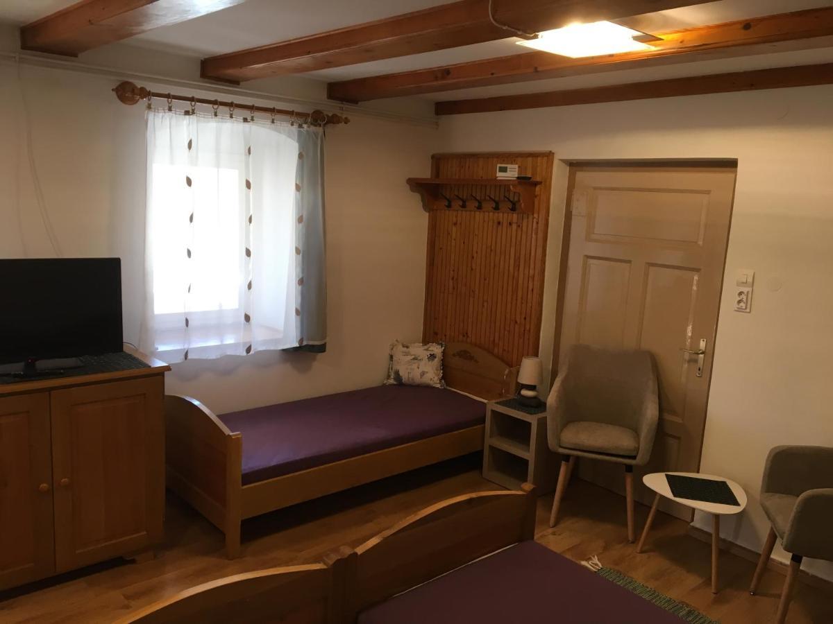 Apartmán Devenyi Vendeghaz Csesznek Exteriér fotografie