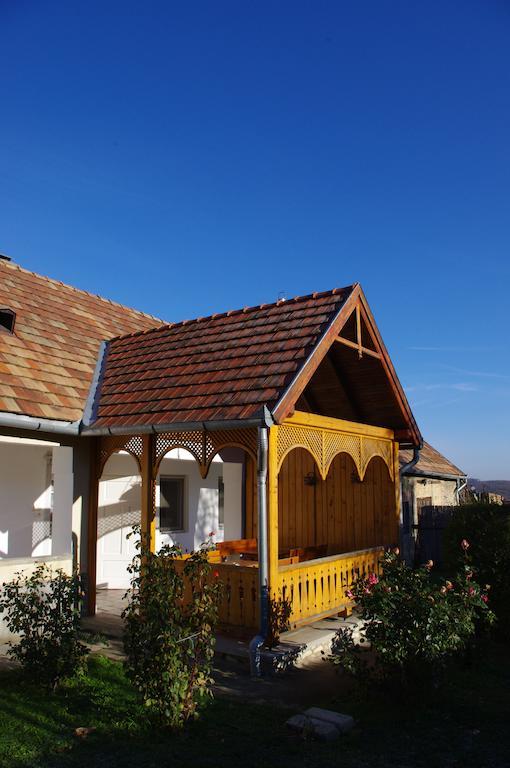 Apartmán Devenyi Vendeghaz Csesznek Exteriér fotografie
